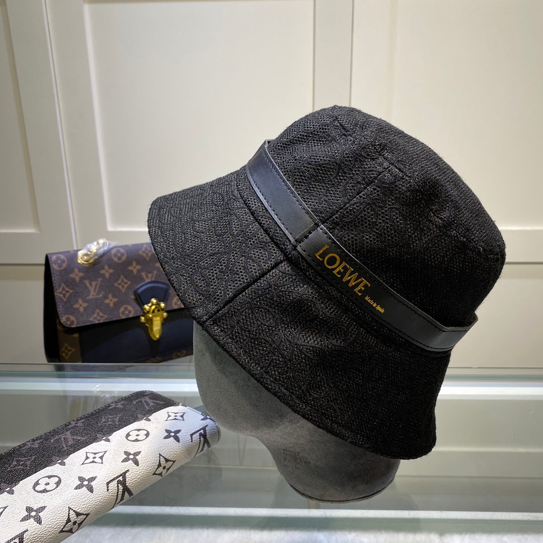 Loewe hat