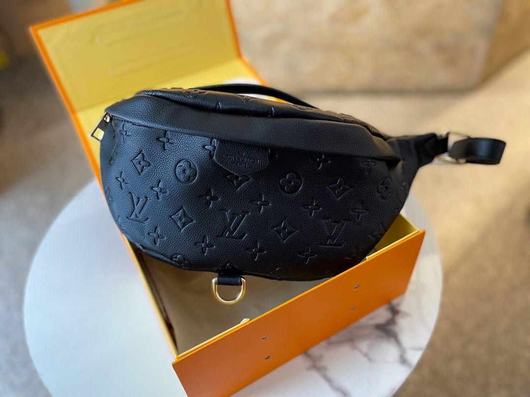 Louis Vuitton Women's Waist Bag