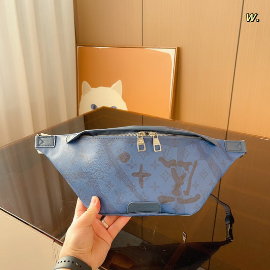 Louis Vuitton Men's Waist Bag