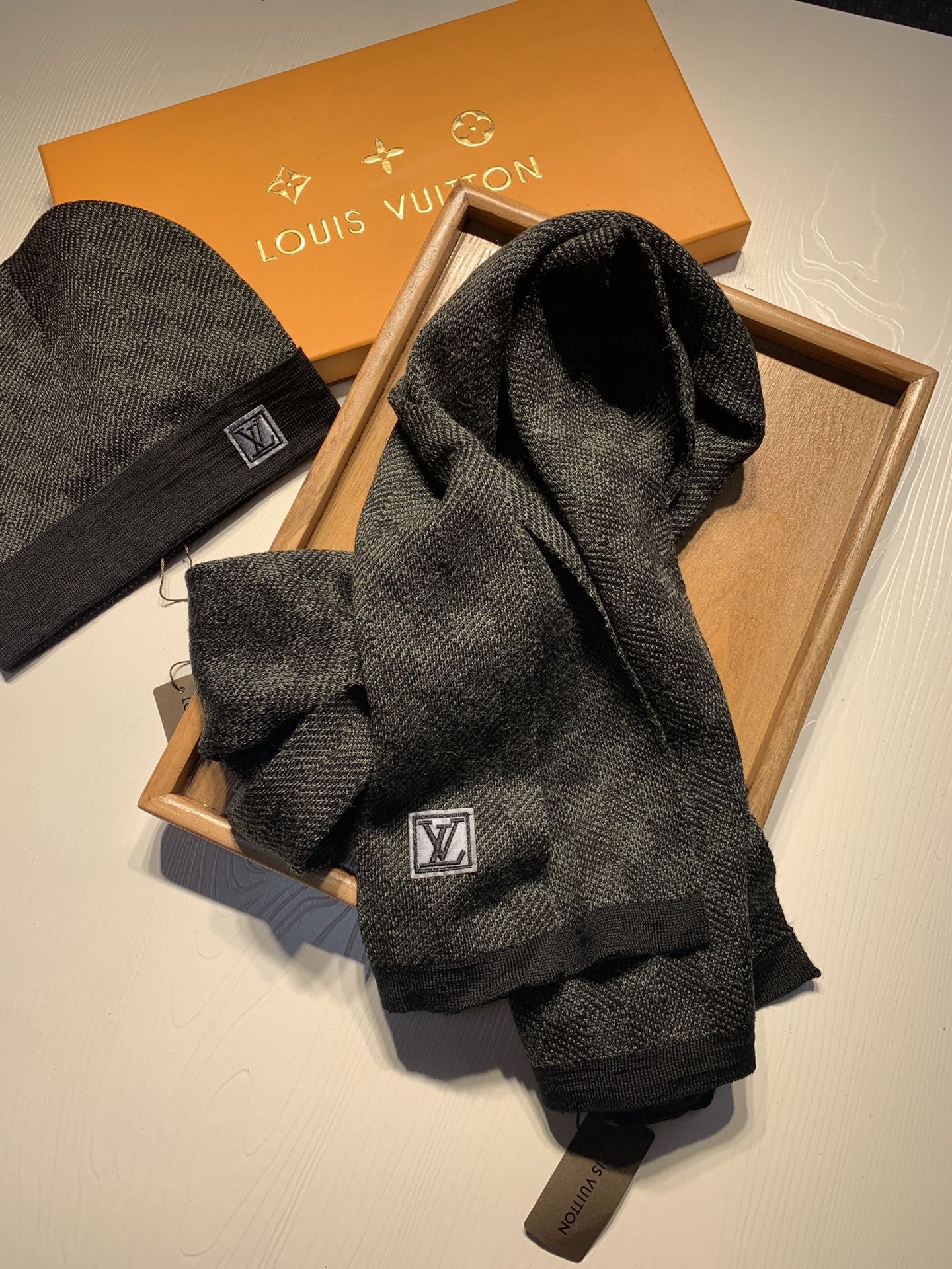 LV Hat and Scarf Set