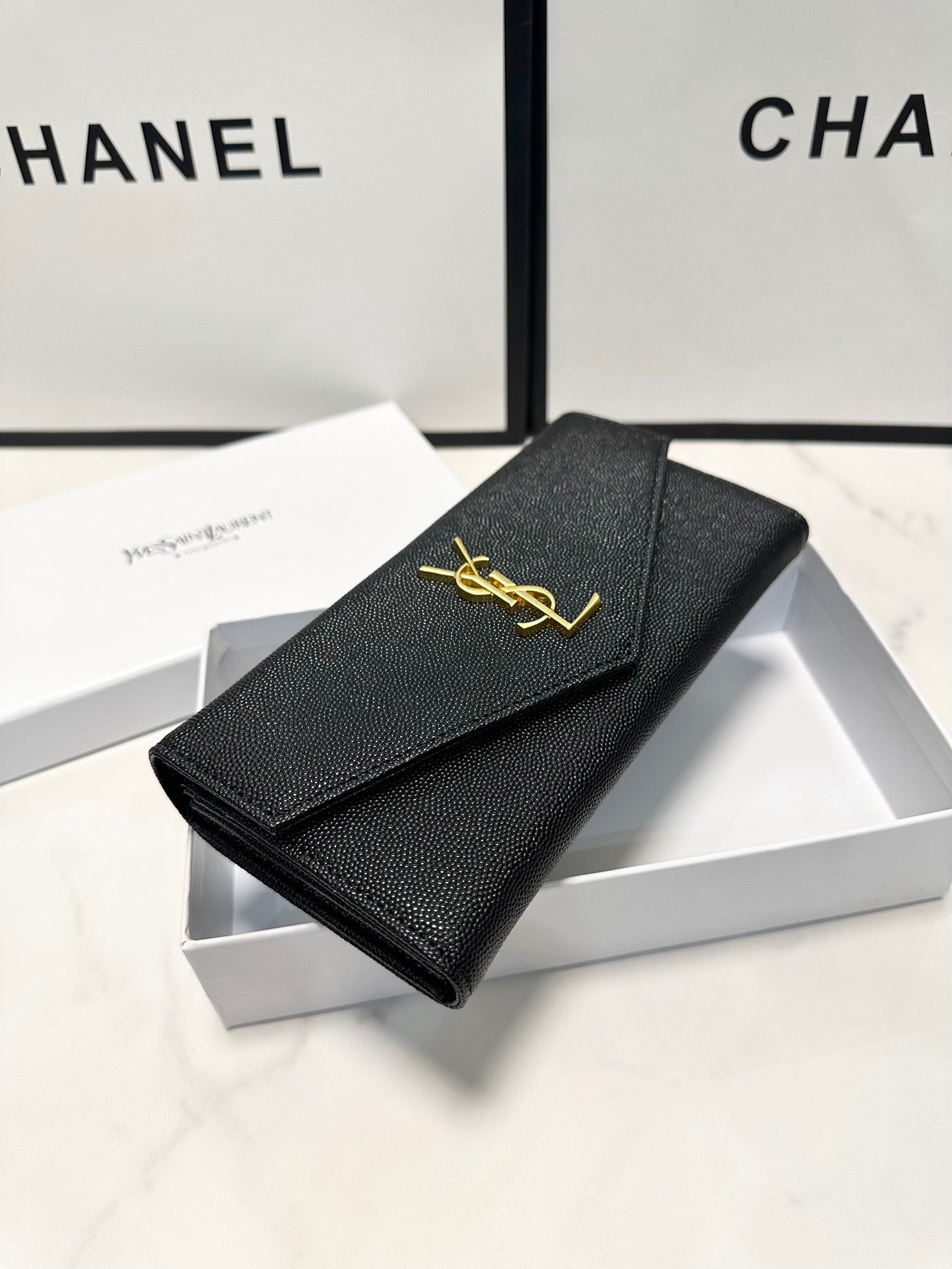 Monedero Yves Saint Laurent