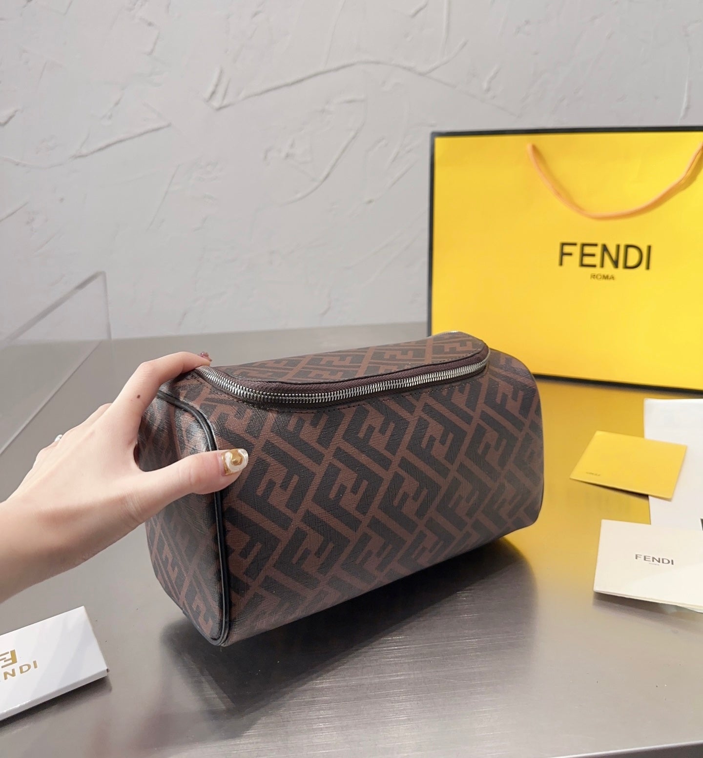 Neceser Fendi