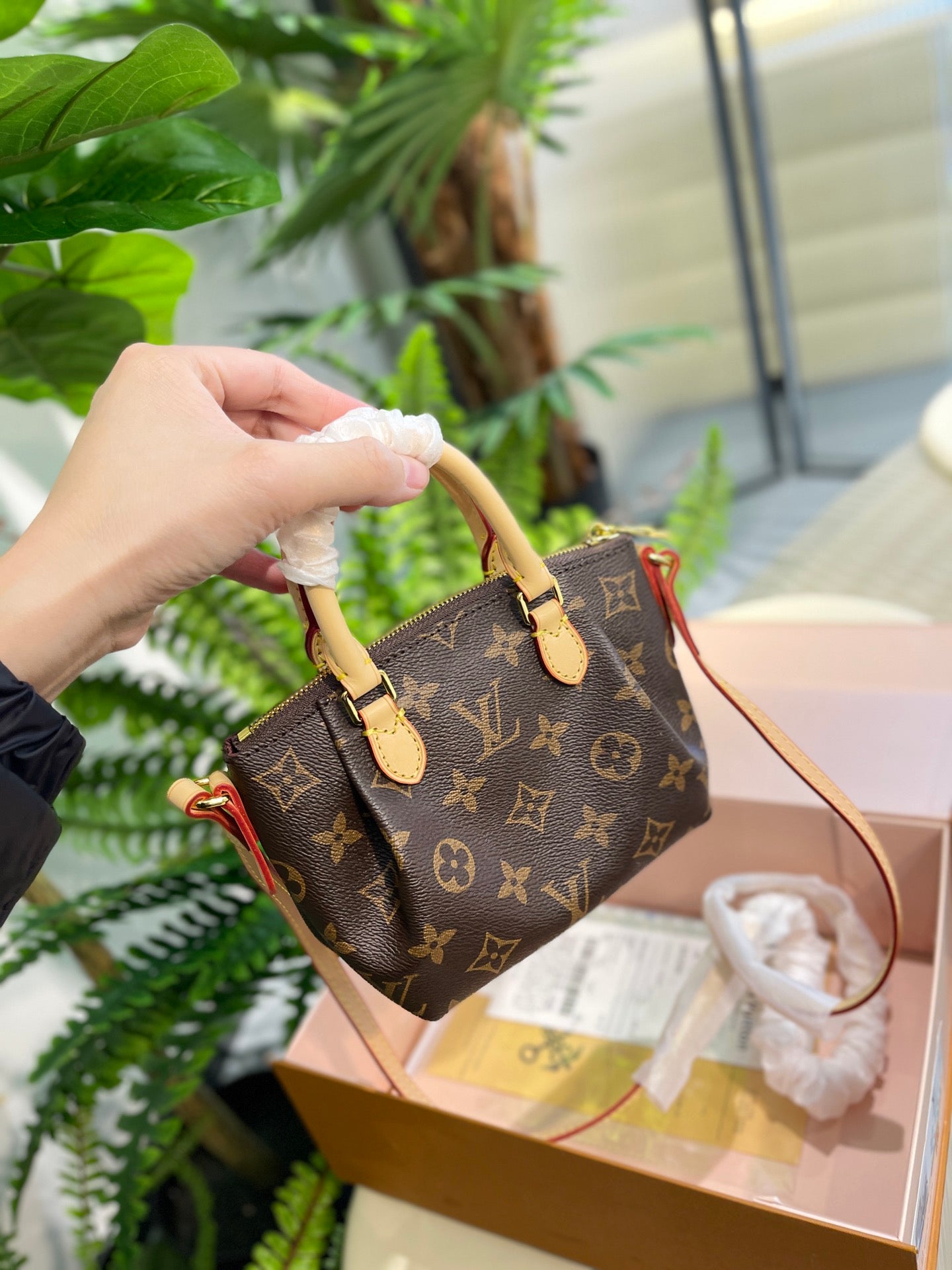 Small Louis Vuitton bag