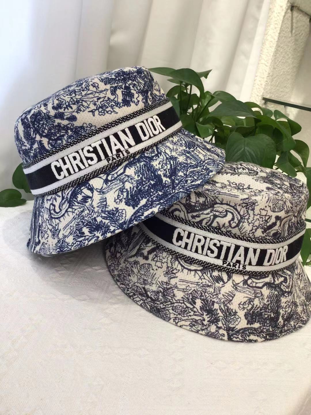 Christian Dior hat