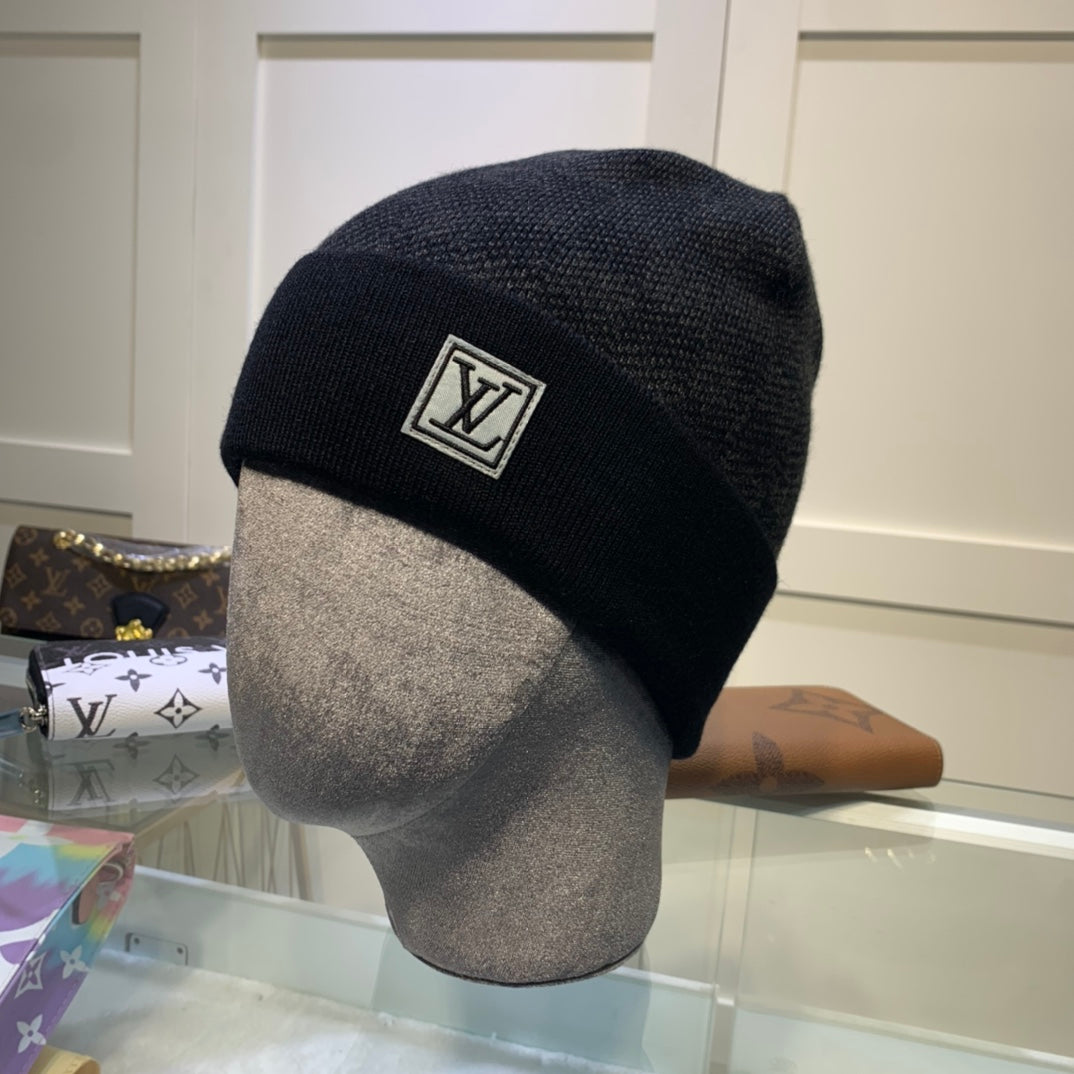 Louis Vuitton hat