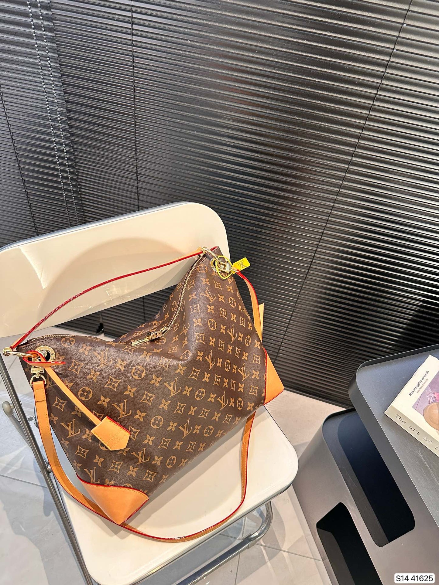 Louis Vuitton Shopper Bag