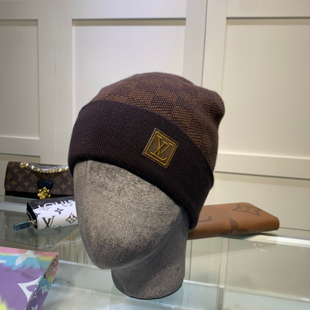 Louis Vuitton hat