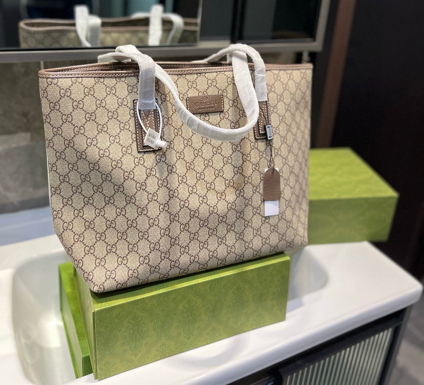 Gucci Shopper Bag