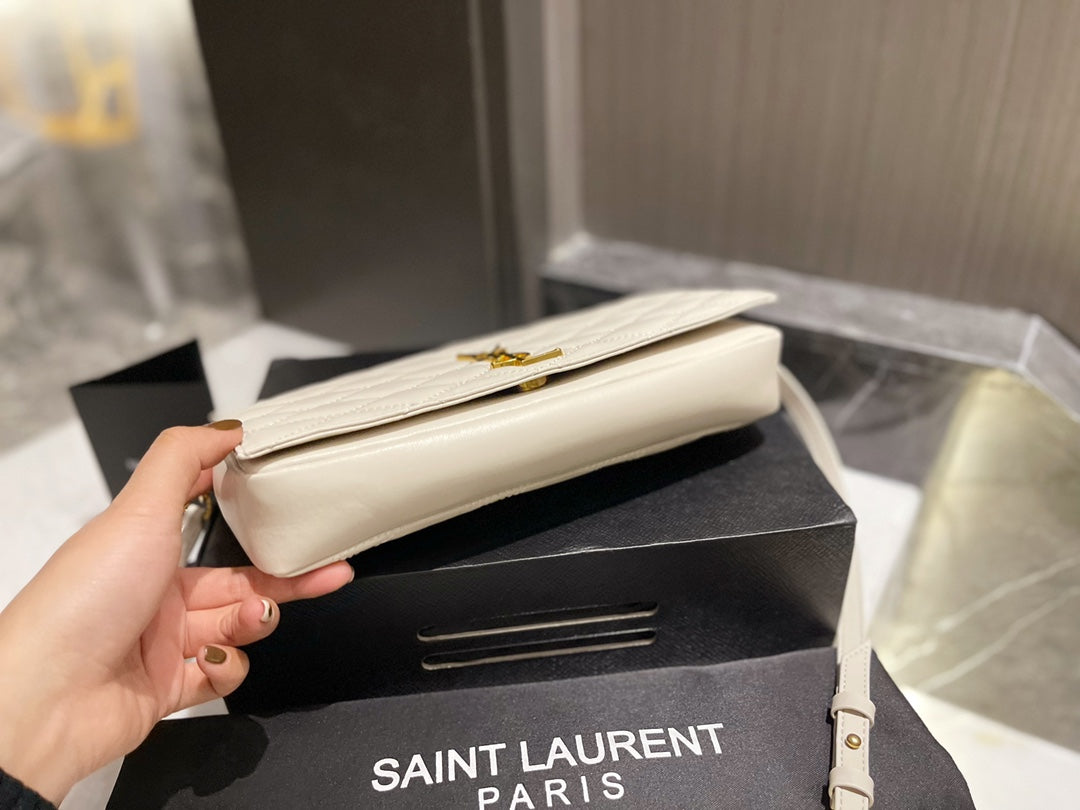 Yves Saint Laurent bag