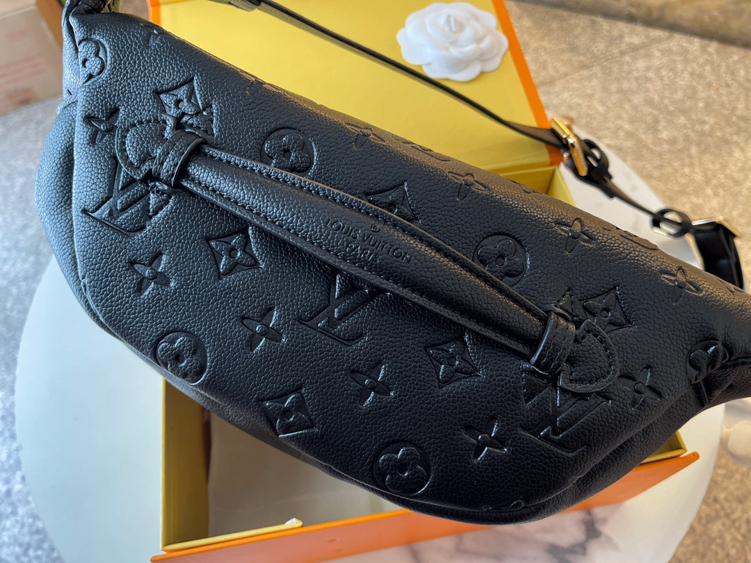 Louis Vuitton Women's Waist Bag