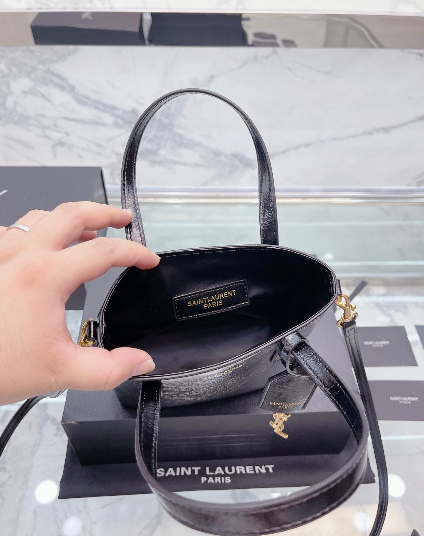 Bolso Yves Saint Laurent