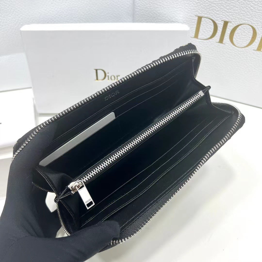 Dior Wallet